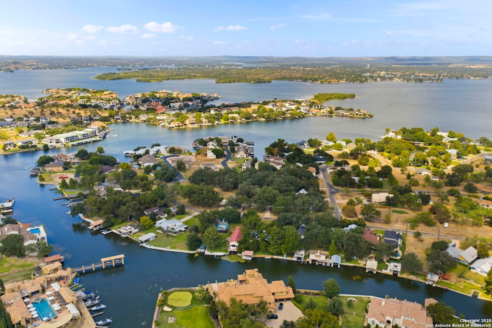 450 Pecan Creek Dr, Horseshoe Bay, TX 78657 - photo 1