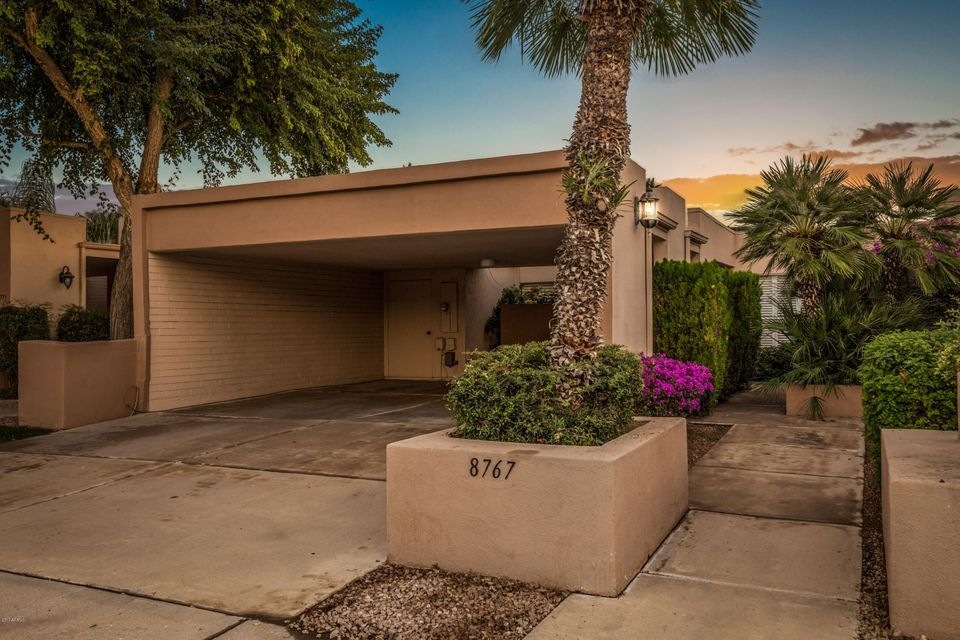 Via De Encanto Front Listing