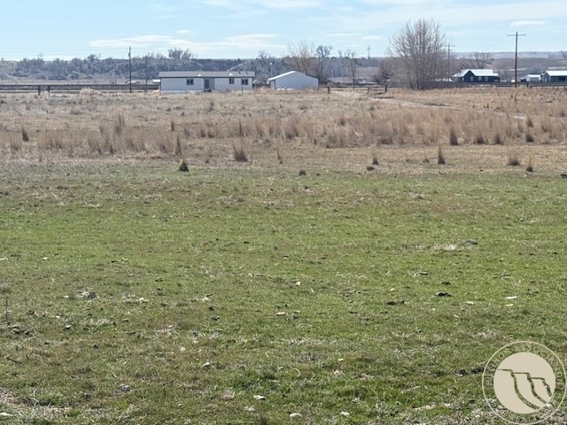 Back of the property facing south