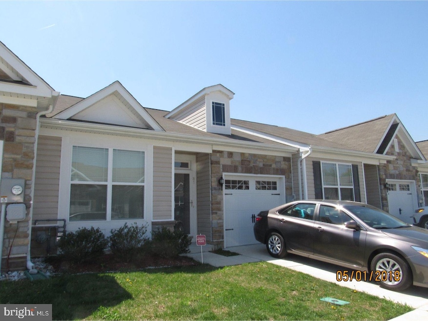 81 Cresthaven Ln, Dover, DE 19901 - photo 1