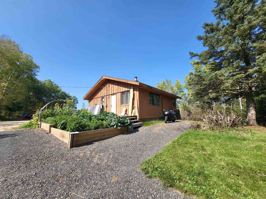 6821 Barrett Rd, Chisholm, MN 55719 - photo 1