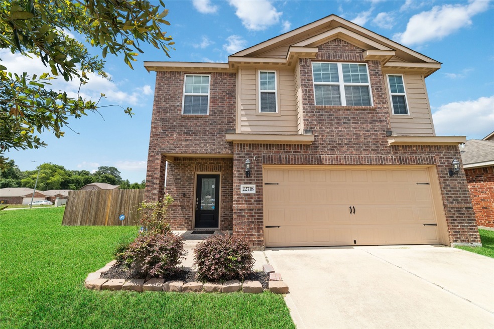 22718 Threefold Ridge Dr, Hockley, TX 77447 - photo 1