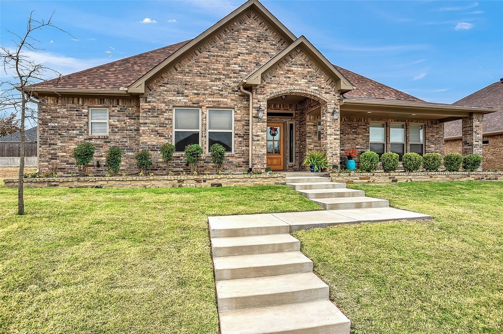 3818 Sumner Ct, Sherman, TX 75090 - photo 1