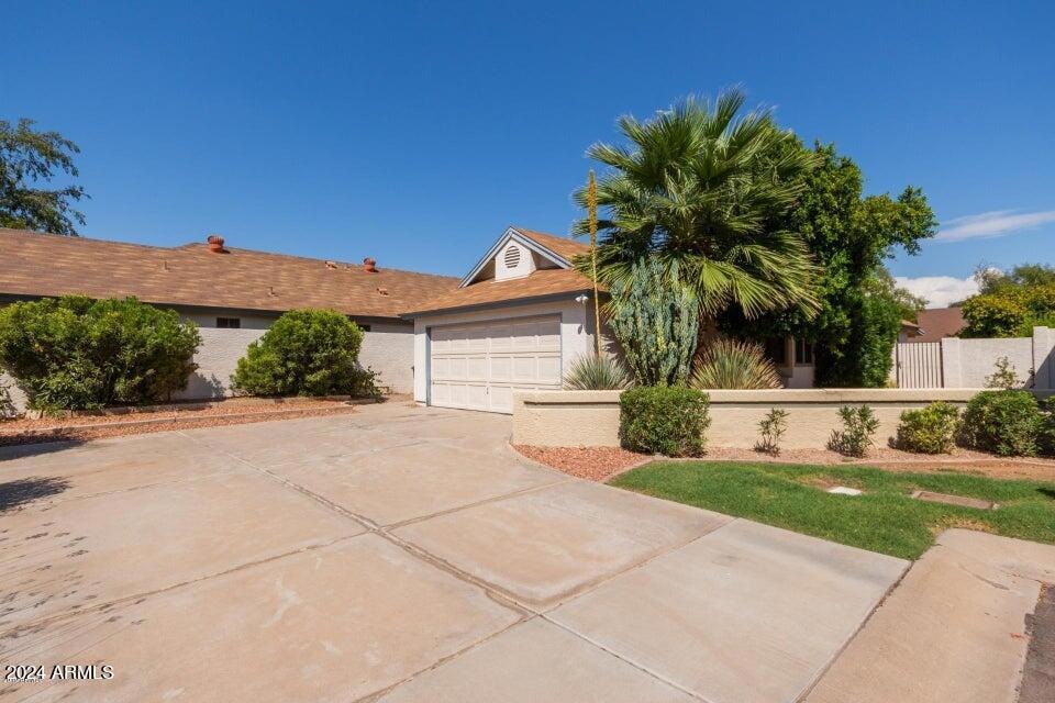 5214 W Jupiter Way N, Chandler, AZ 85226 - photo 1