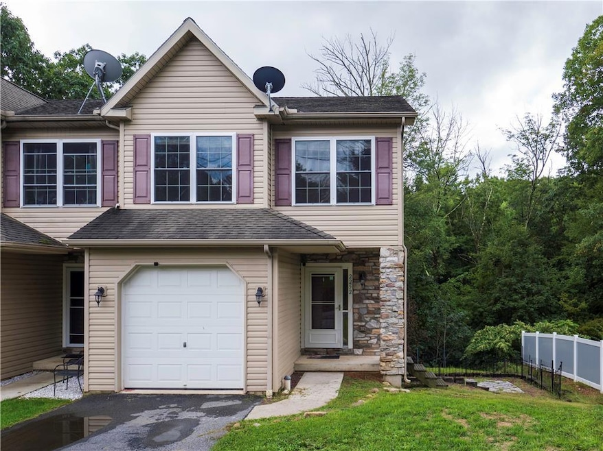 2252 Hillside Rd, Slatington, PA 18080 - photo 1