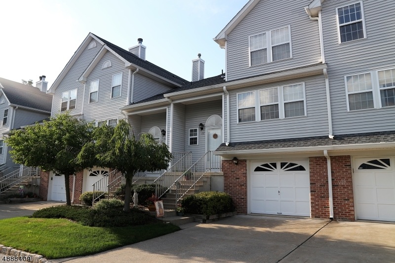 173 Durham Ct, Hackettstown, NJ 07840 - photo 1