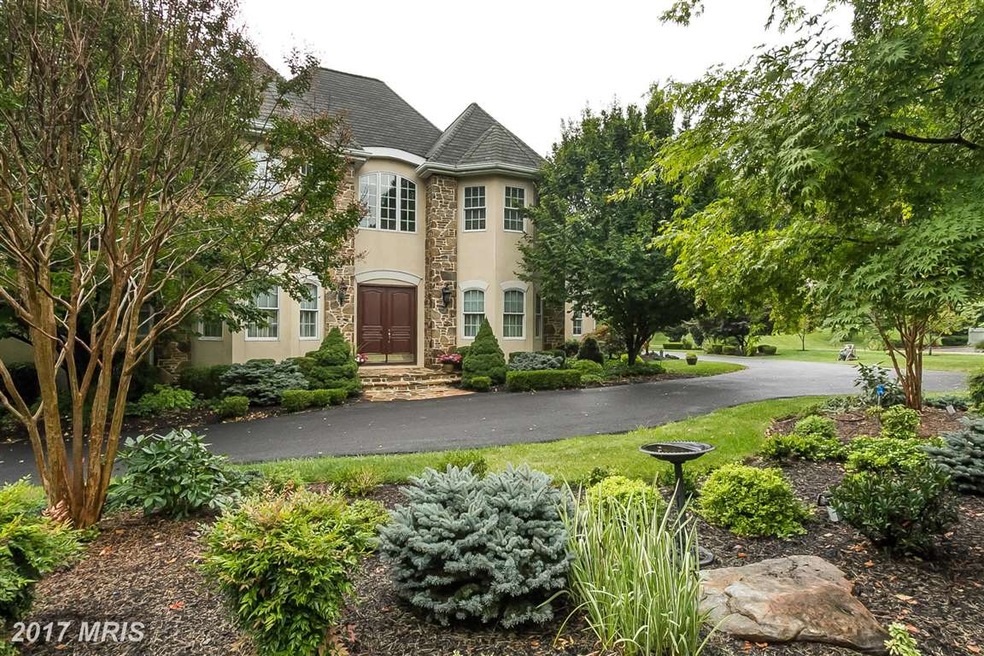 1106 Westwicke Ln, Lutherville Timonium, MD 21093 - photo 1