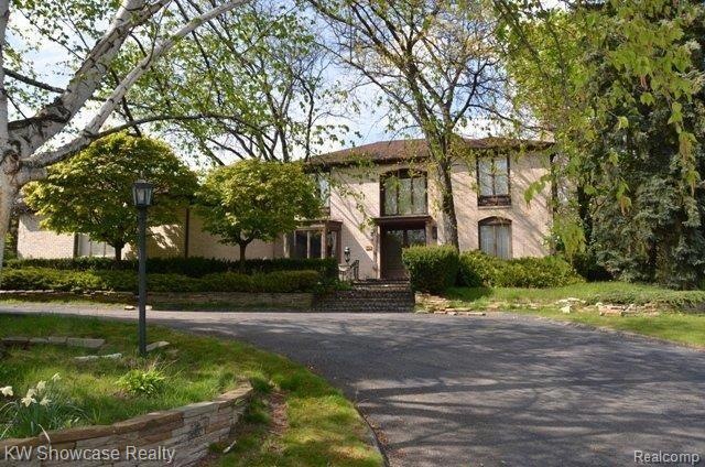 1 5070 Lake Bluff Front.JPG