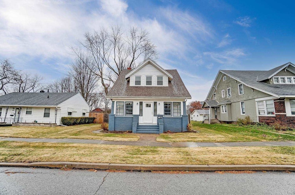 1043 Powers St, New Haven, IN 46774 - photo 1