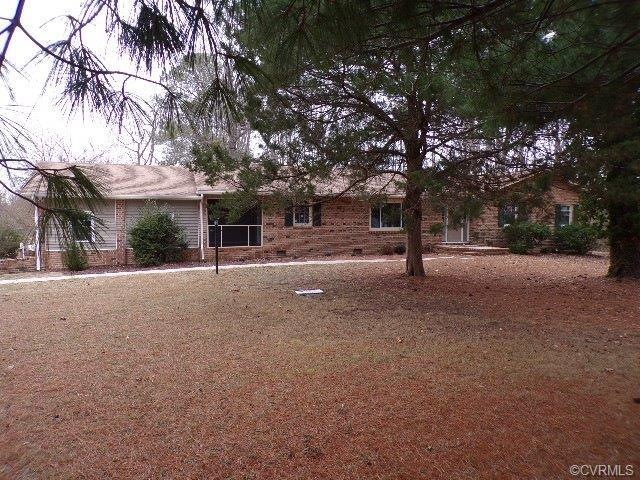 1820 Birdsong Rd, Petersburg, VA 23805 - photo 1