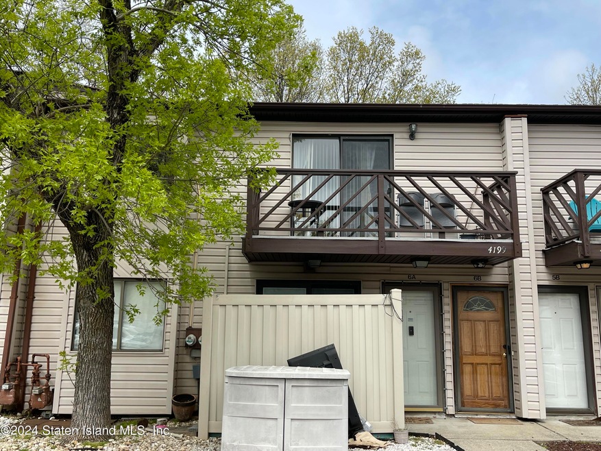 4199 Amboy Rd unit 6B, Staten Island, NY 10308 - photo 1