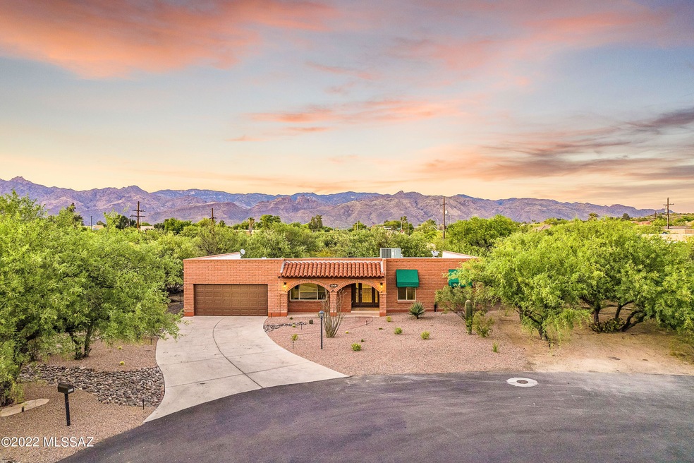 9043 E Cottontail Way - MLS Images-2