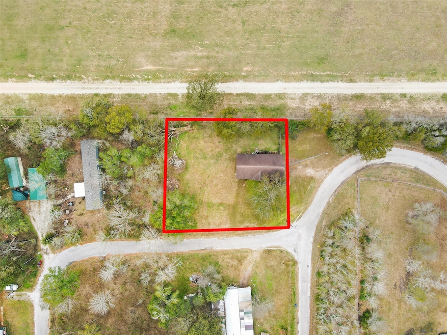 7 & 9 Julie Beth St, Huntsville, TX 77320 - photo 1