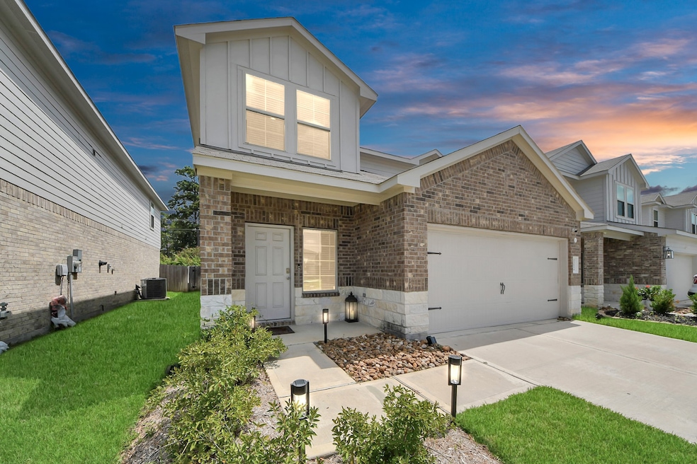 For Rent $2,100/month • Co-Listing Agent