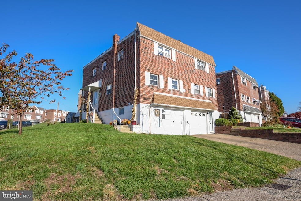 110 Meadow Ln, Philadelphia, PA 19154 - photo 1