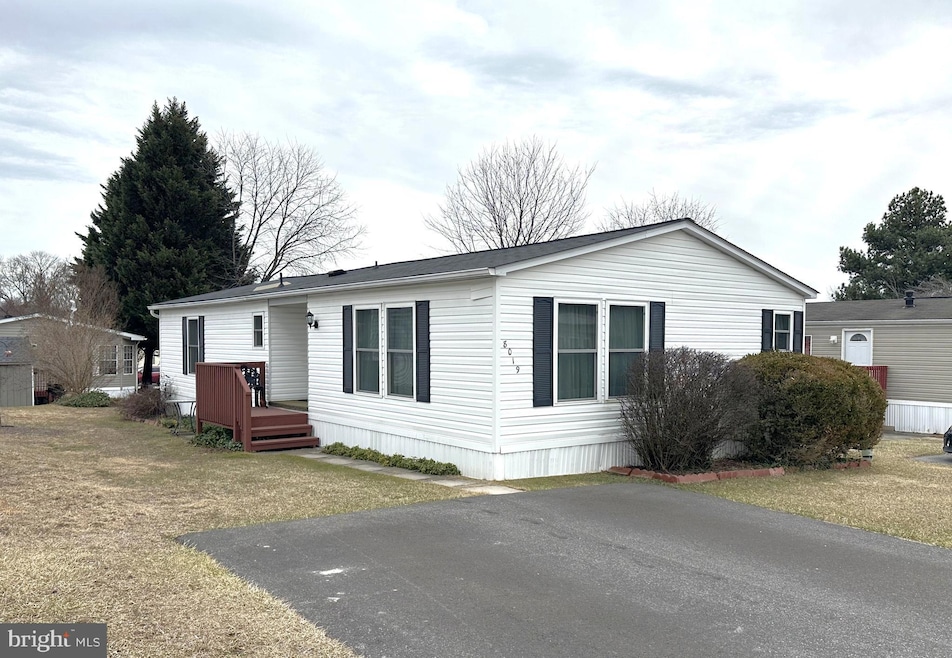 8019 Paul Martin Dr, Elkridge, MD 21075 - photo 1