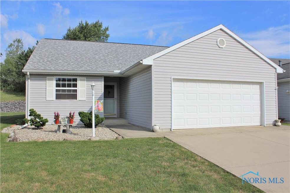 1242 Countryside Dr unit C20, Findlay, OH 45840 - photo 1