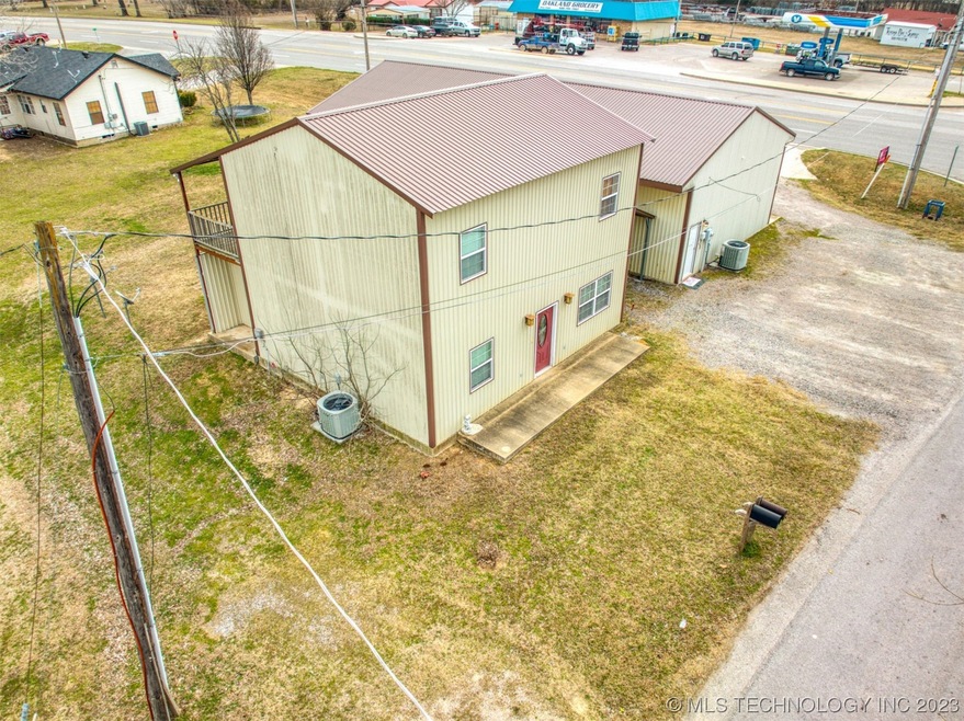 19018 11th St, Madill, OK 73446