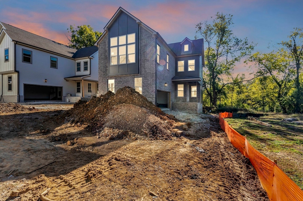 For Sale $629,900 • Co-Listing Agent