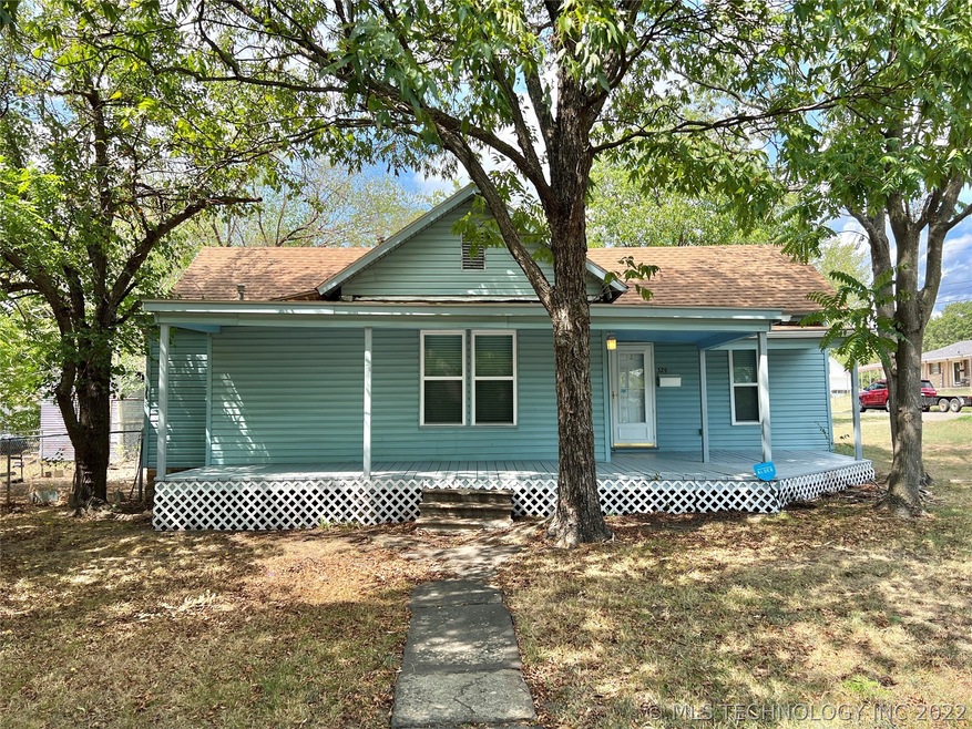 529 N Hickory St, McAlester, OK 74501 - photo 1
