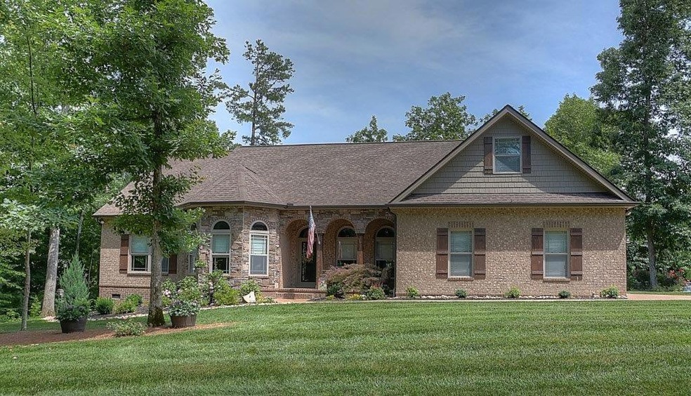 401 Seminole Place