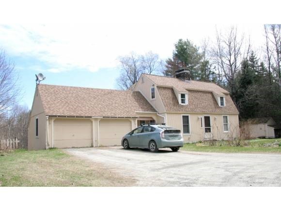 1062 Sylvain Rd, Saint Johnsbury, VT 05819 - photo 1