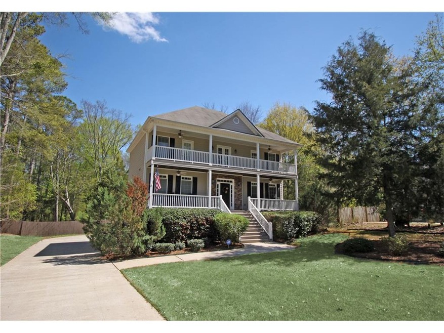 Rare double front porch in Shaw Woods.