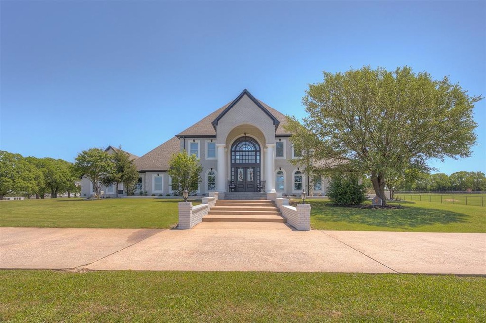 2875 Fm 3092, Gainesville, TX 76240 - photo 1