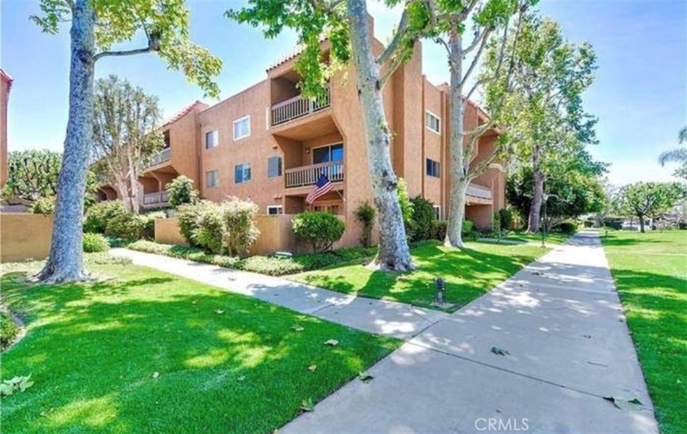 6600 Warner Ave unit 186, Huntington Beach, CA 92647 - photo 1