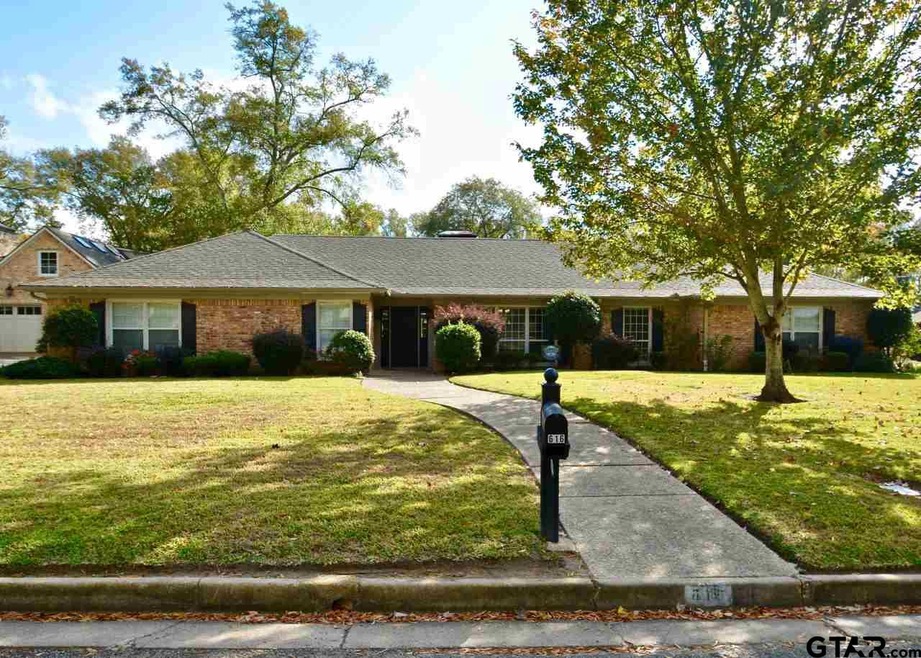 616 616 Trenton Dr, Tyler, TX 75703 - photo 1