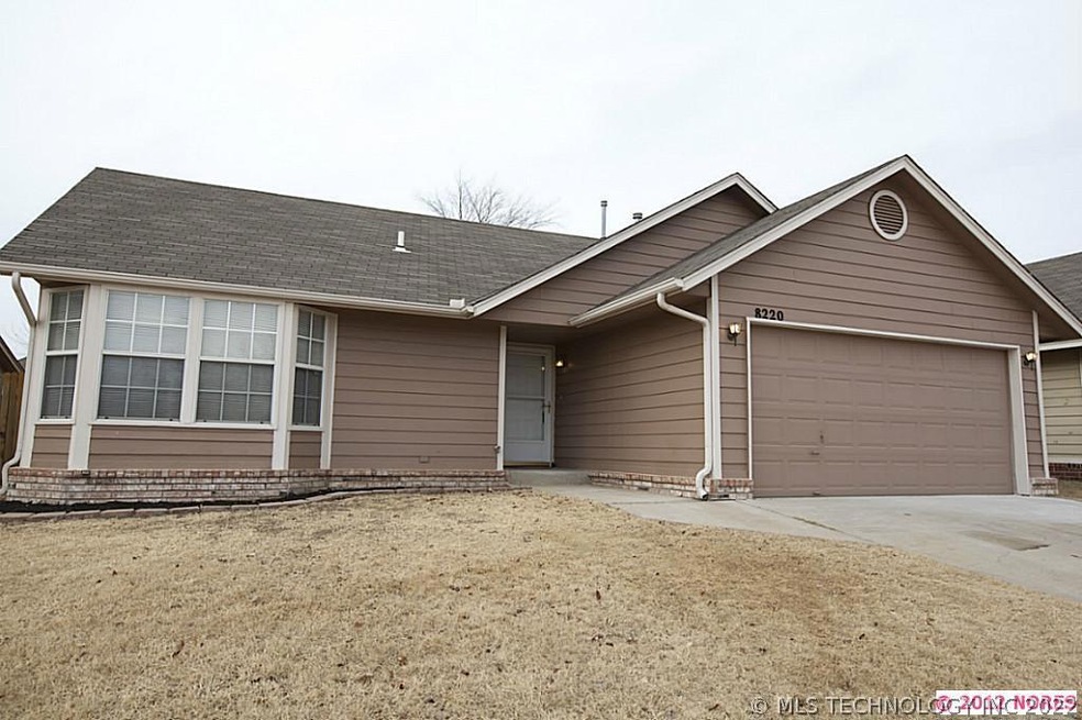 8220 S Beech Ave, Broken Arrow, OK 74011 - photo 1