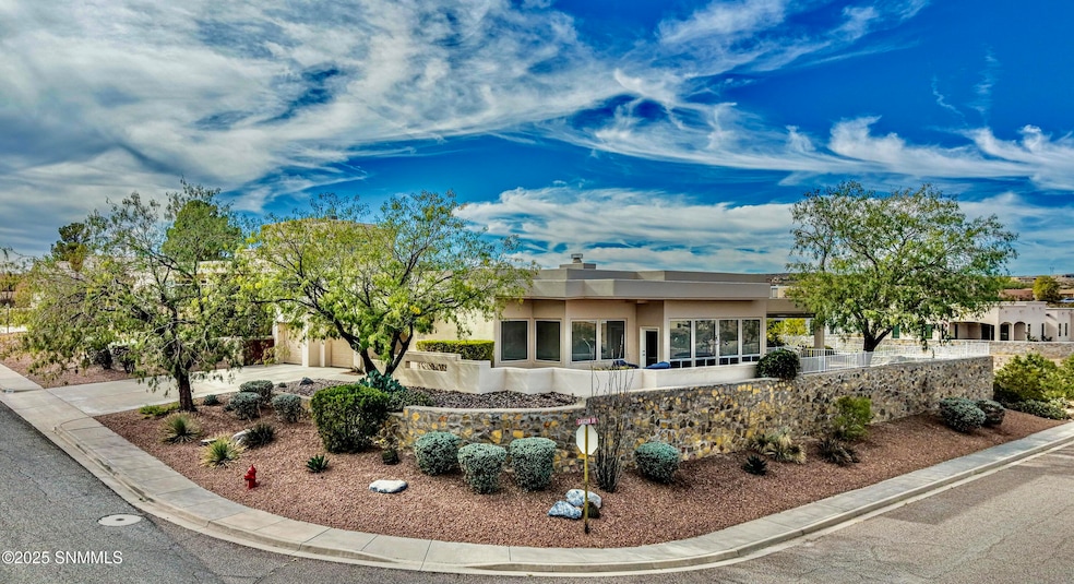 1391 Vista Del Cerro, Las Cruces, NM 88007 - photo 1