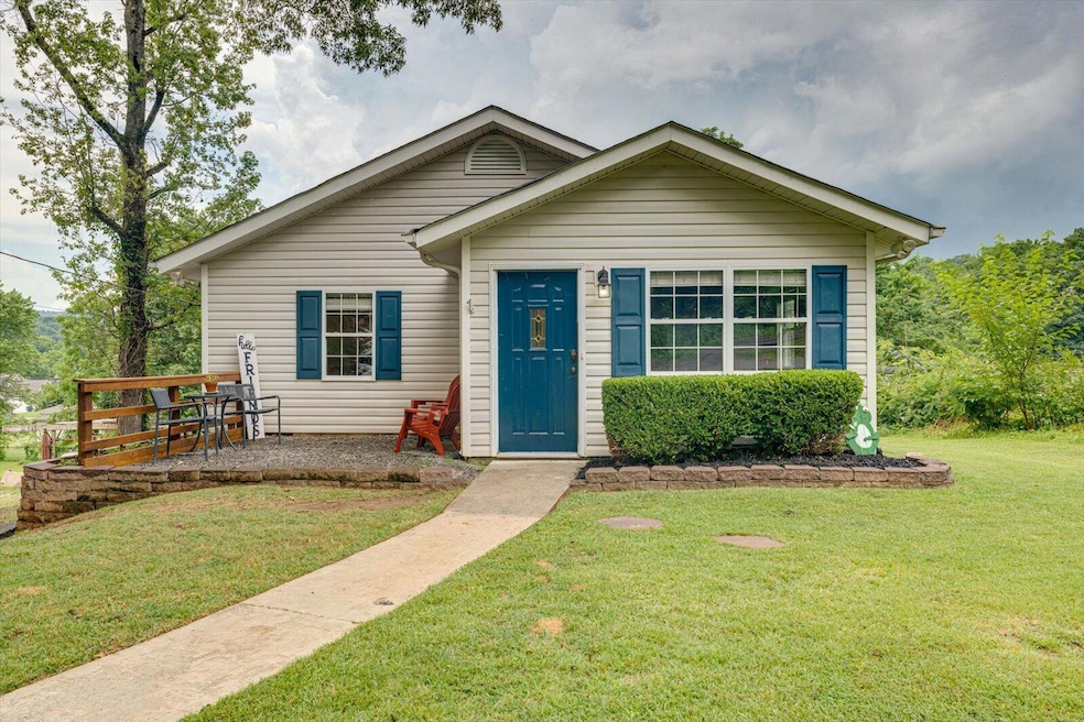 01-115 Freudenburg Ln-1