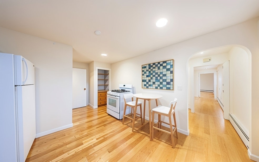 1026 Chestnut St unit 2A, Newton, MA 02464 - photo 1