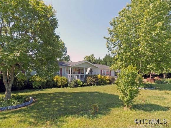 29 Bittersweet Dr, Hendersonville, NC 28792 - photo 1