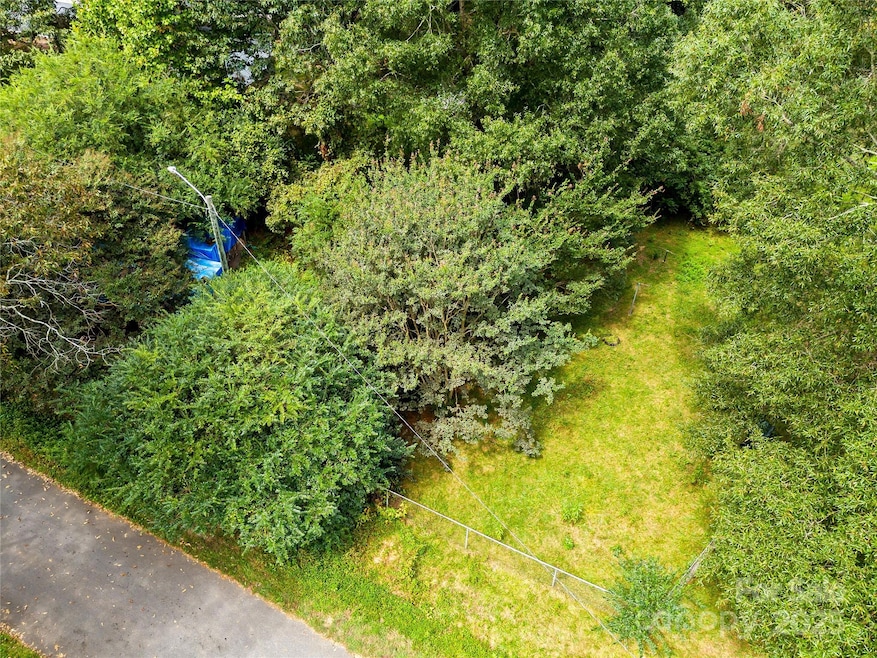 713 East Dr unit 1&2, Cherryville, NC 28021 - photo 1