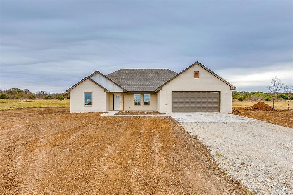 109 Walnut Ln, Brock, TX 76087 - photo 1