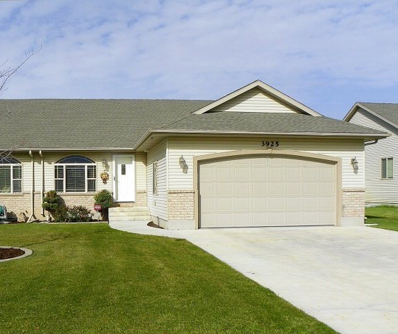 3925 Clearfield Ln, Idaho Falls, ID 83406 - photo 1