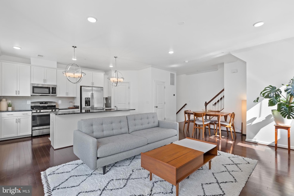 41993 White Mills Terrace, Dulles, VA 20105 - photo 1