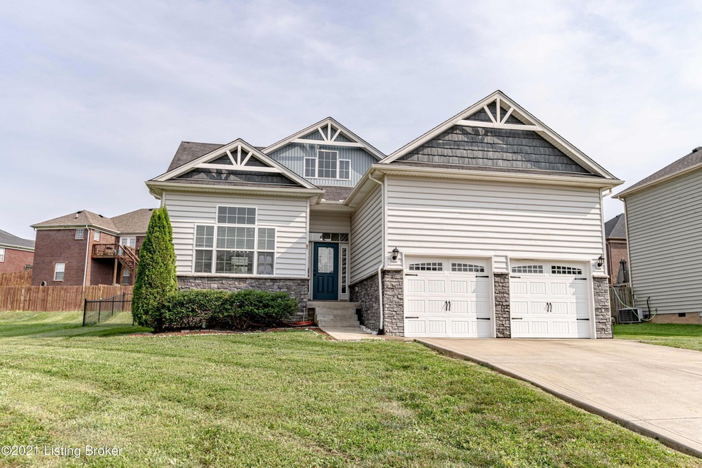 448 Berger Farm Dr, Mount Washington, KY 40047 - photo 1