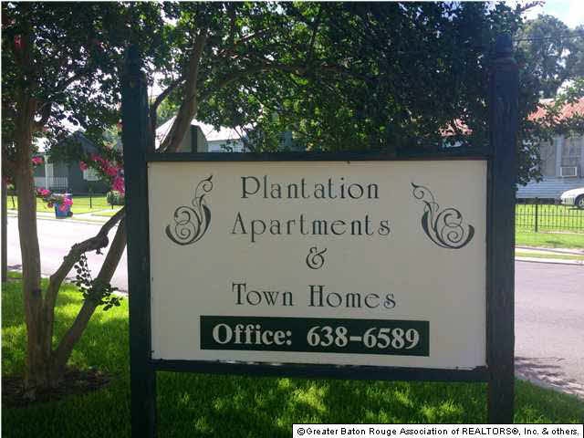 Plantation Place Apartments and Plantation Town Ho