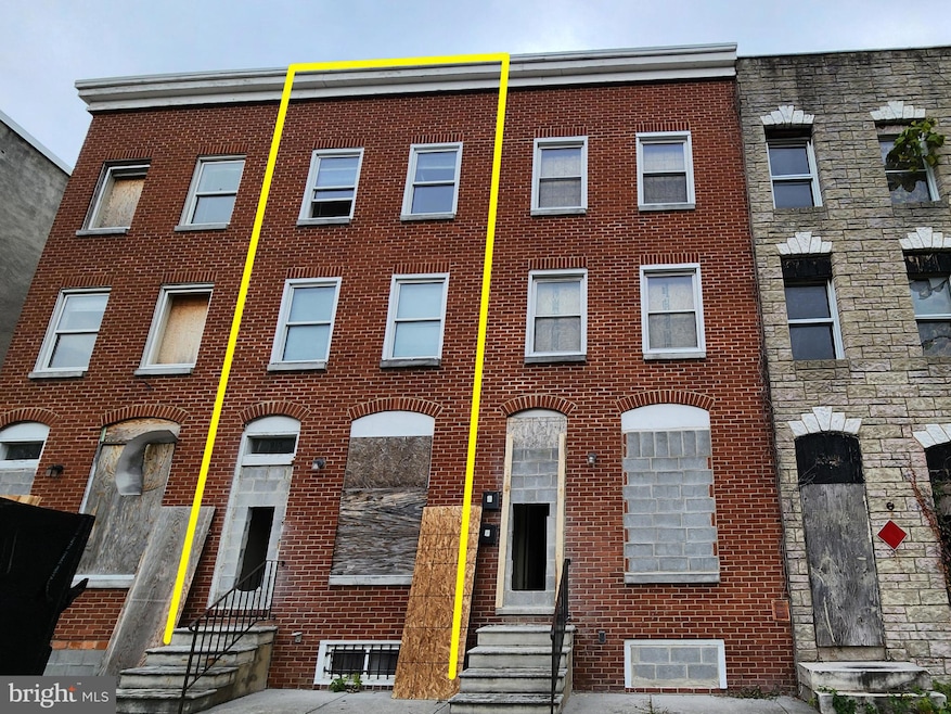 915 N Calhoun St, Baltimore, MD 21217 - photo 1