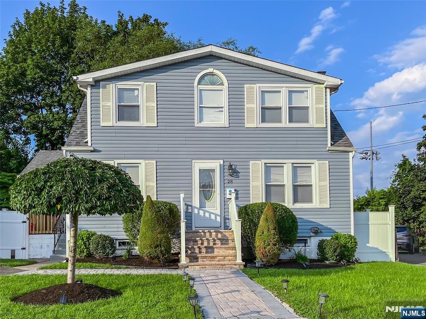 28 Plymouth Rd, Paterson, NJ 07502 - photo 1