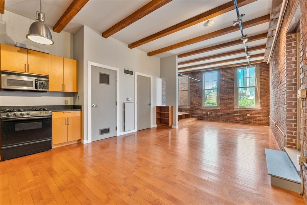 26 Stillman St unit 3-5, Boston, MA 02113 - photo 1