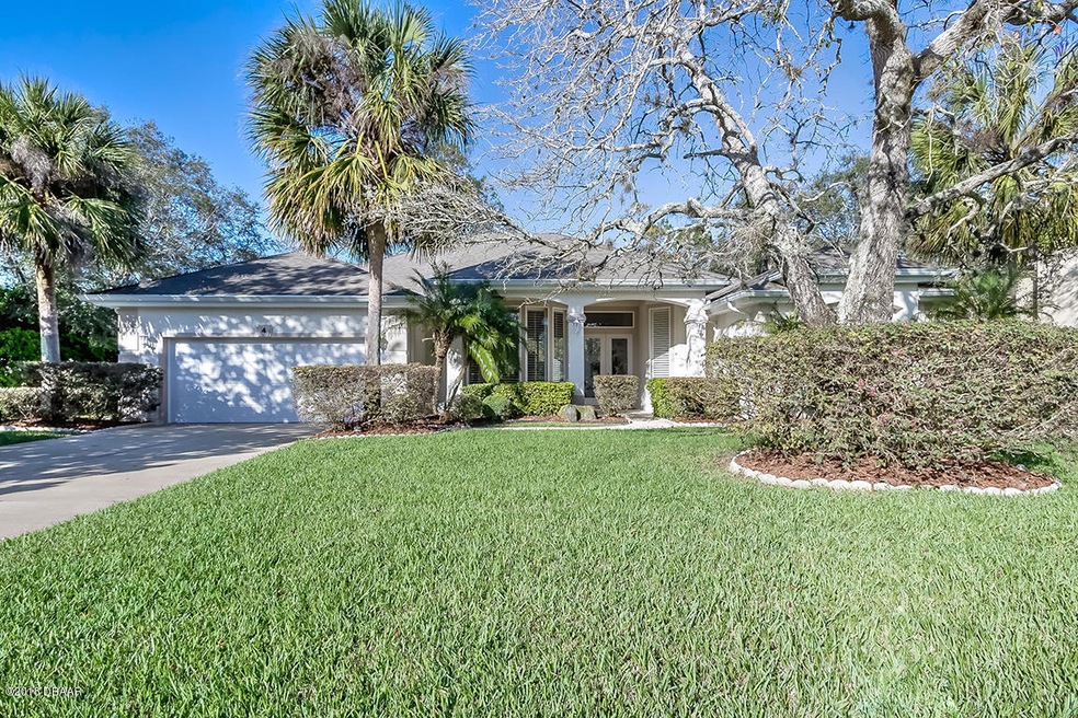 4 Fox Cliff Way