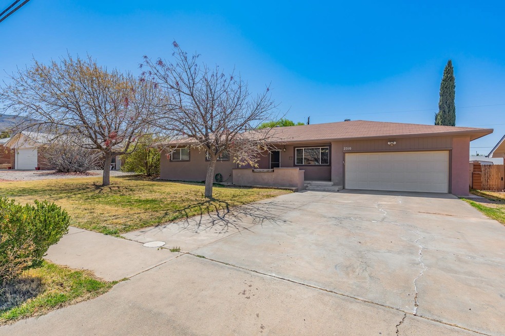 2310 18th St, Alamogordo, NM 88310 - photo 1