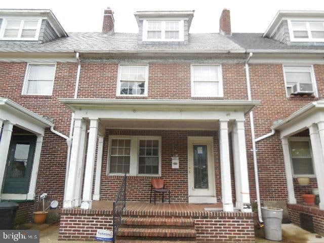 604 Wildwood Pkwy, Baltimore, MD 21229 - photo 1