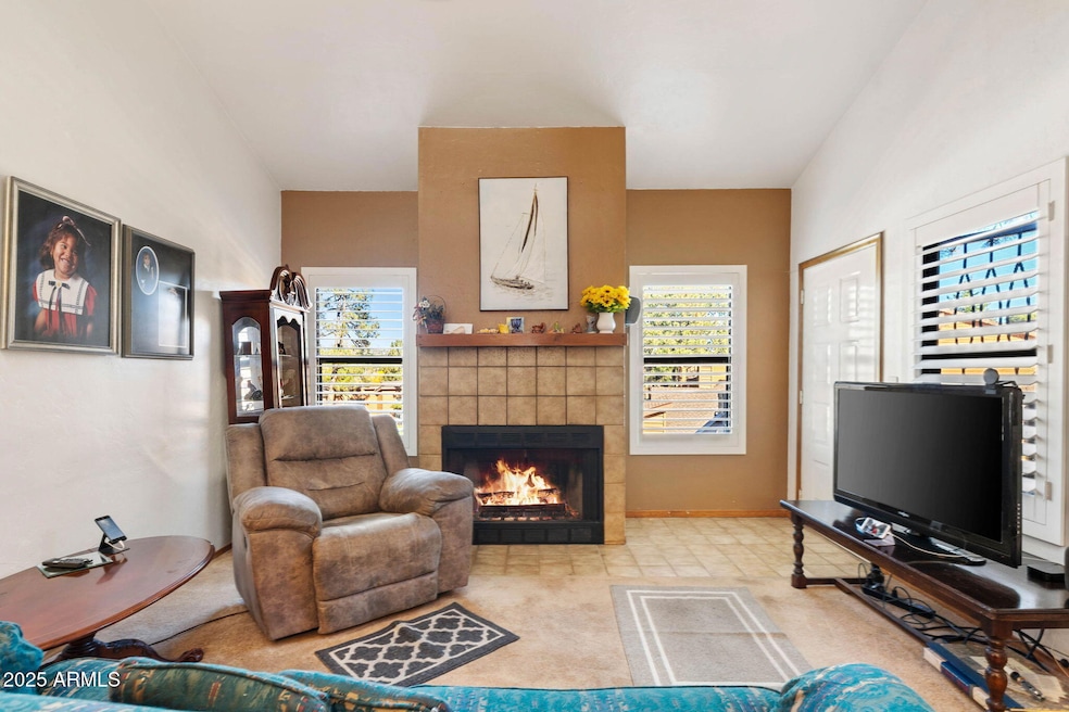 212 Creekside Cir unit C, Prescott, AZ 86303 - photo 1