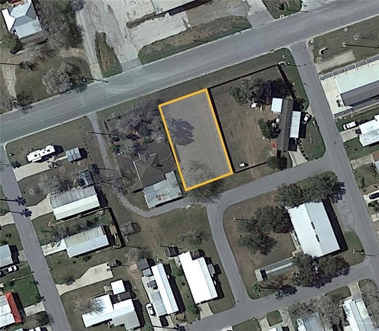 52 Cactus Ln, La Feria, TX 78559 - photo 1