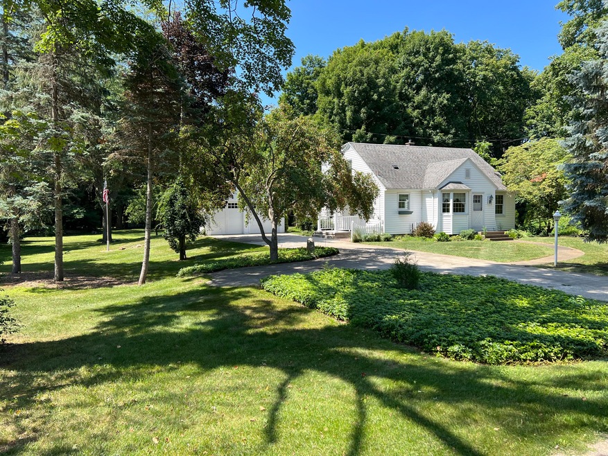 4688 64th St, Holland, MI 49423 MLS 23030498